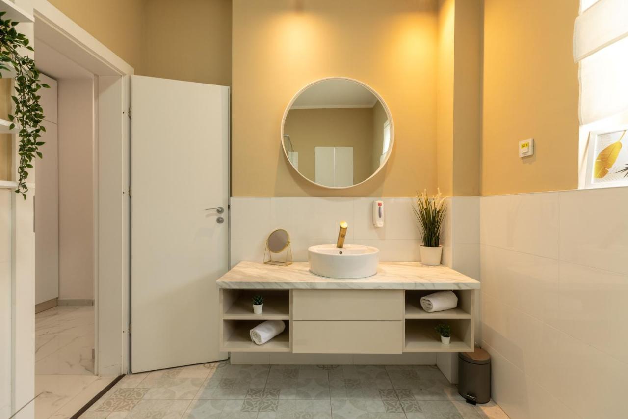 Dream Home - Prime Location 2Br Apt In บูคาเรสต์ ภายนอก รูปภาพ